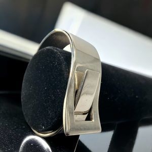 Buckle Shaped Modern Silver-Tone Hinged Bracelet!